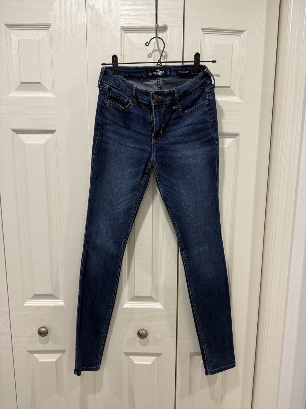 Hollister Women's Indigo Stretch Skinny Jeans